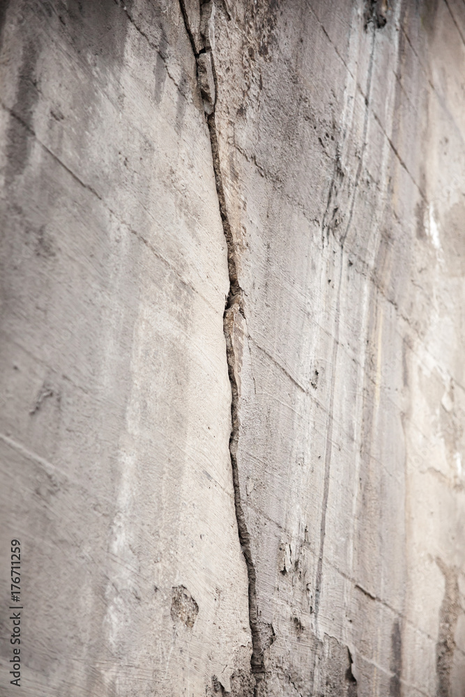 Fototapeta premium Riss im Beton
