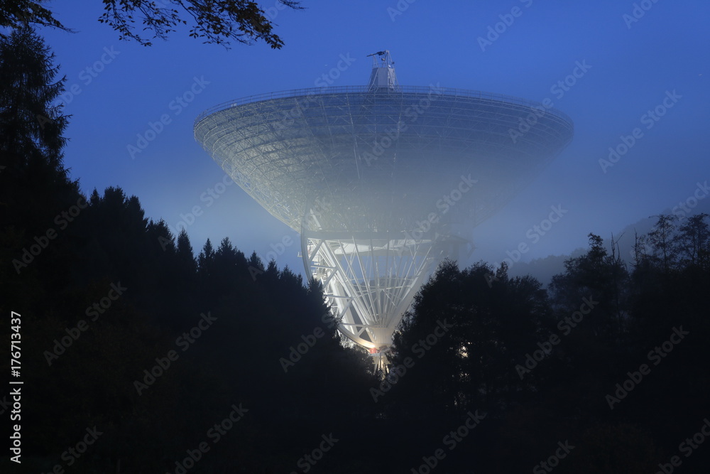 Radioteleskop effelsberg sales