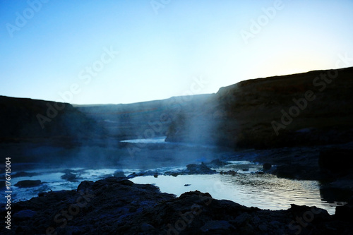 hot thermal springs steam pairs © kichigin19