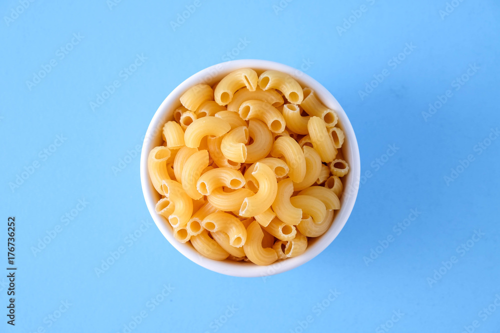 Italian food raw macaroni For cooking food made of flour Italian food raw macaroni For cooking food made of flour