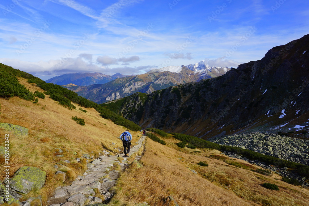 jesień w tatrach dolina 5 stawów, roztoka, świstówka i morskie oko