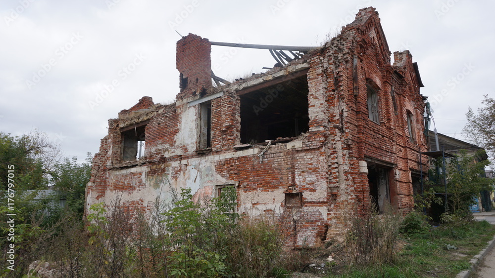 Old brick house Old brick house
