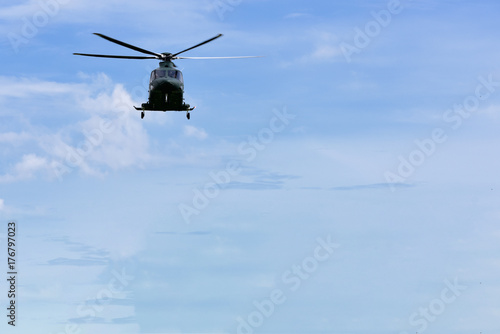Fototapeta Naklejka Na Ścianę i Meble -  helicopter in  mission sea rescue .