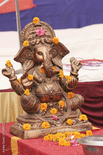 Ganesha Statue photo