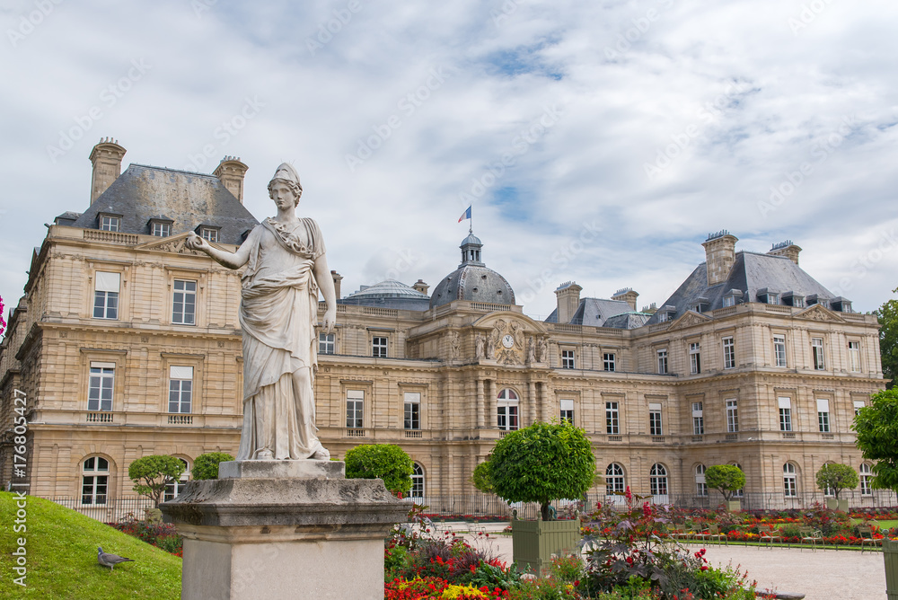 Paris, the Senat in the Luxembourg garden, with a woman statue in front, french institution 
