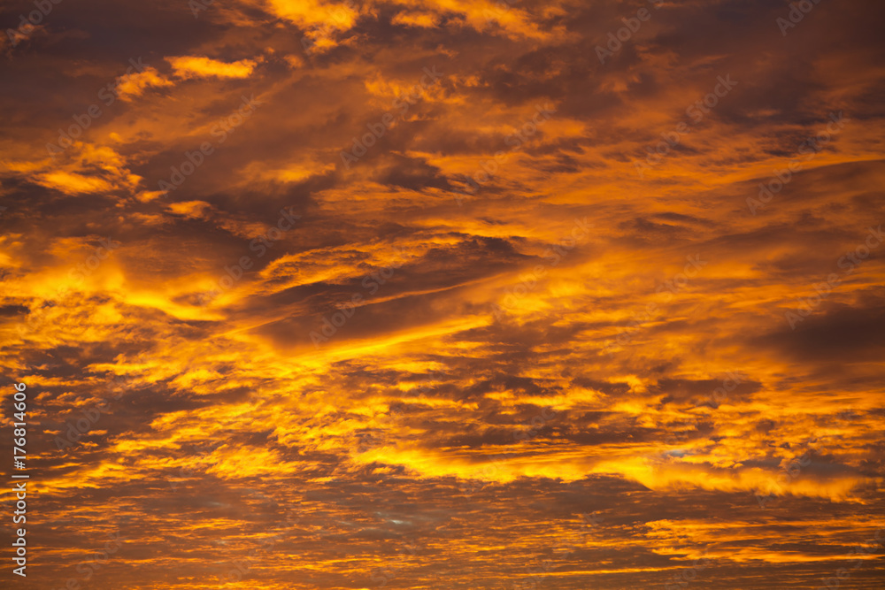 Obraz premium fire in the sky