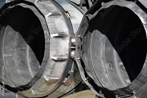 Obraz na płótnie Triebwerk eines Militärjets