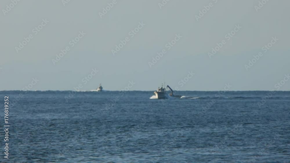 噴火湾の漁船 噴火湾の漁船