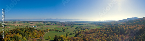 Fototapeta Naklejka Na Ścianę i Meble -  Alpine Autumn and fall views from the Swiss Mountains to the french Alps and Lake Geneva.