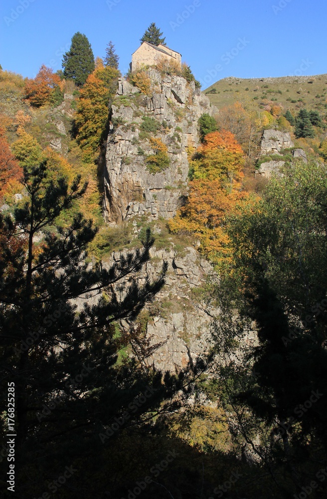 chapelle de Roche-Charles, Auvergne