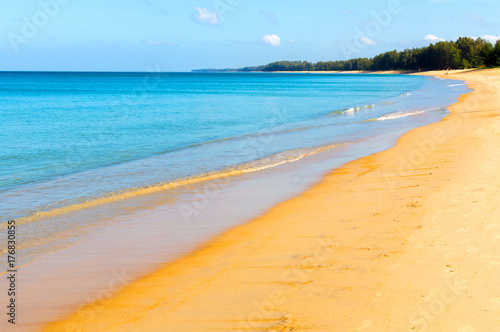 Fototapeta Naklejka Na Ścianę i Meble -  Beautiful tropical beach with sea view, clean water and blue sky