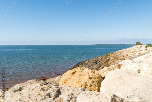 Bassin d Arcachon  France   vue sur la presqu   le du Cap Ferret