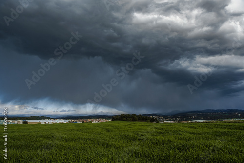 Paisaje con tormenta © Aleix Prat Arimany