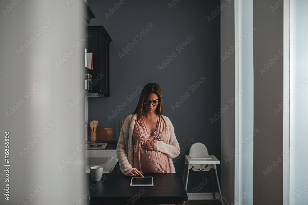 Learning about pregnancy with the help of technology Learning about pregnancy with the help of technology