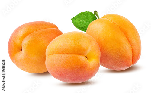 Billede på lærred Fresh apricot isolated on white background with clipping path