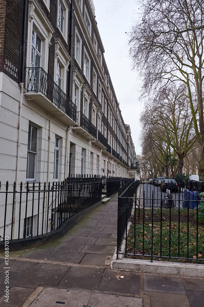 Typical pathway along a long building in London, here Sussex Gardens Typical pathway along a long building in London, here Sussex Gardens