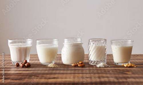 Different kinds of vegetal milk photo