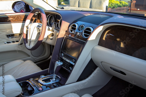 Totally new luxury supercar interior © robertdering