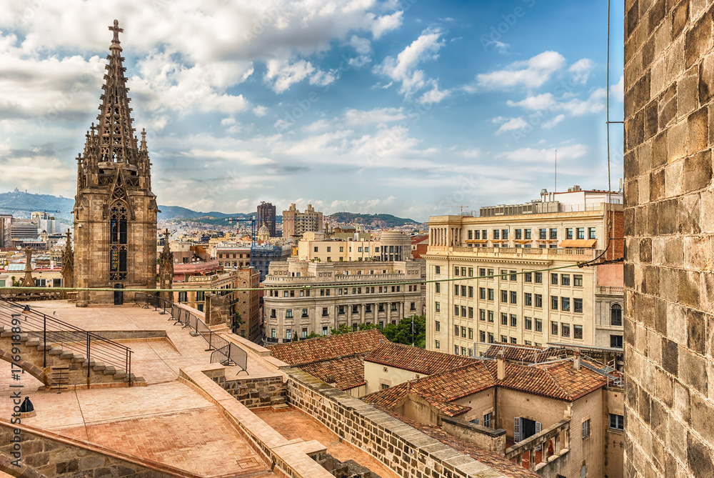 Fototapeta premium Panoramic view from the top of Barcelona Cathedral, Catalonia, Spain