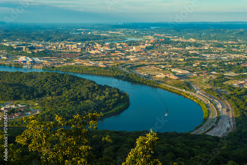 Fototapeta Naklejka Na Ścianę i Meble -  Chattanooga vista from Lookout Mountain