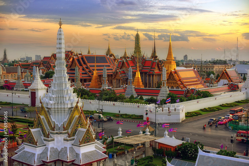 Grand palace and Wat phra keaw at sunset bangkok, Thailand