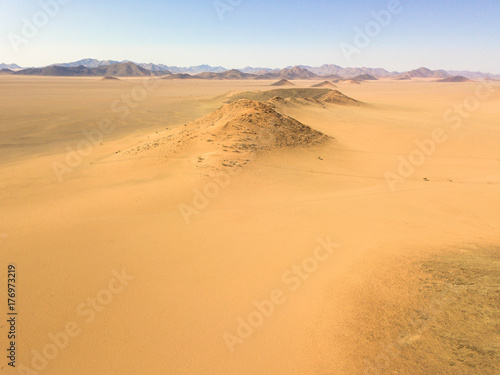 Panorama -  Namib W  ste mit Tirasberge  Luftbild