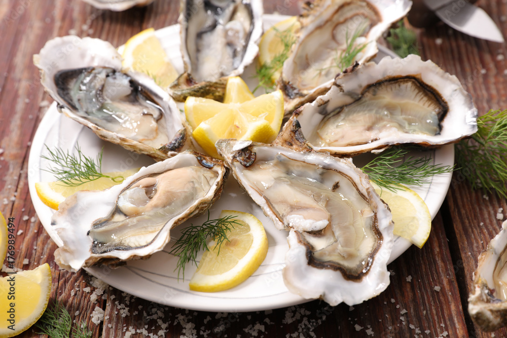 fresh oyster with lemon fresh oyster with lemon