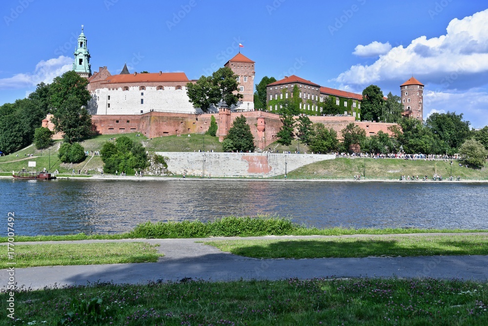 Fototapeta premium ポーランド ヴァヴェル城 バベル城 クラクフ 世界遺産 Poland Wawel Royal Castle Kraków Krakow World Heritage Zamek Królewski na Wawelu Polska