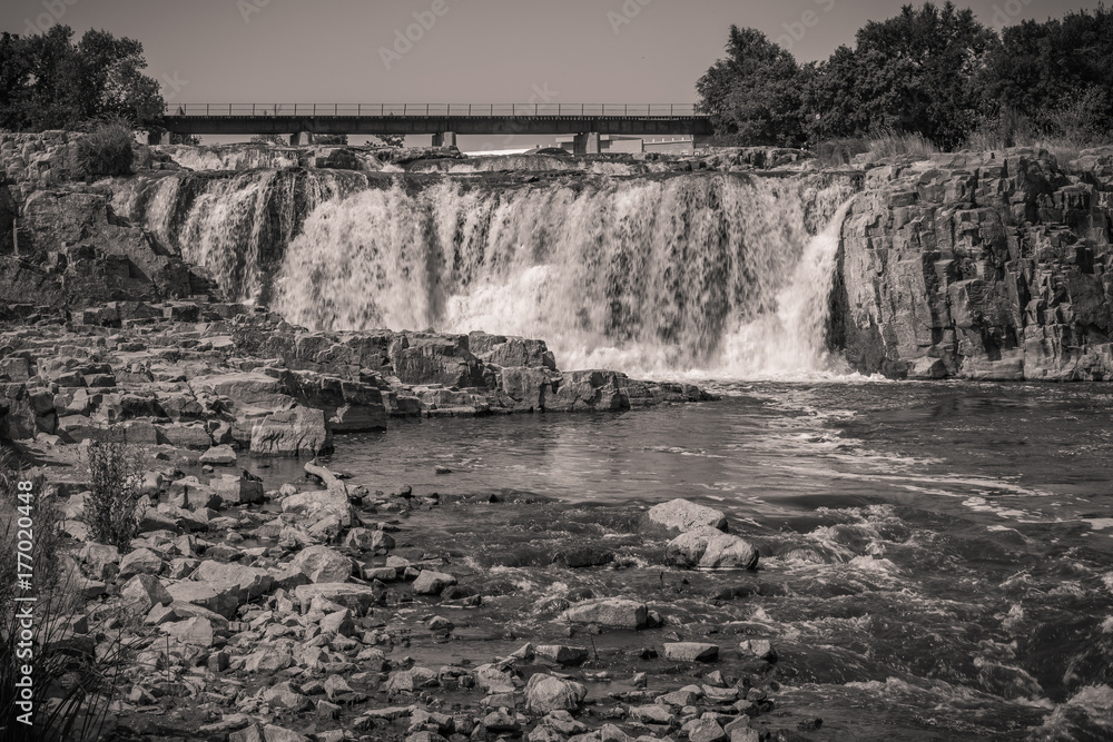 Fototapeta premium WATERFALL