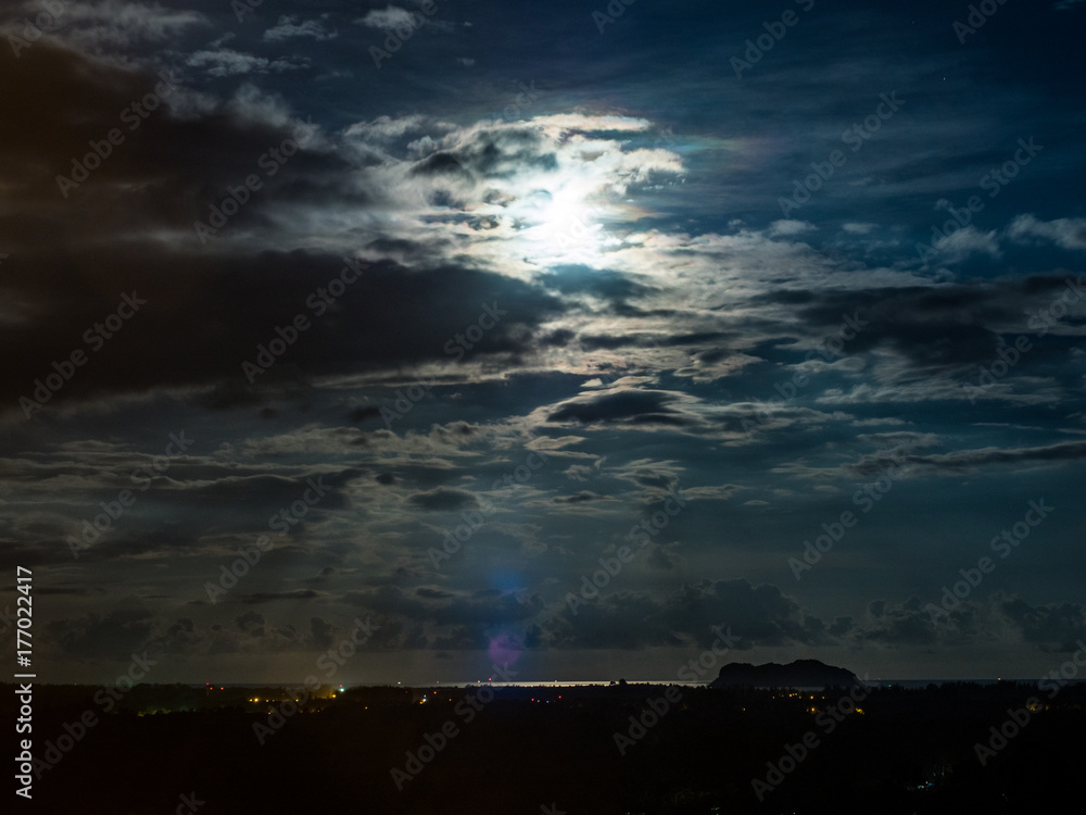 moon light to the sea moon light to the sea