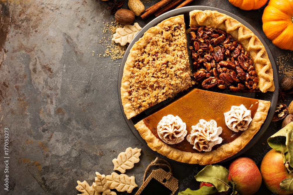 Fall traditional pies pumpkin, pecan and apple crumble - obrazy, fototapety, plakaty 