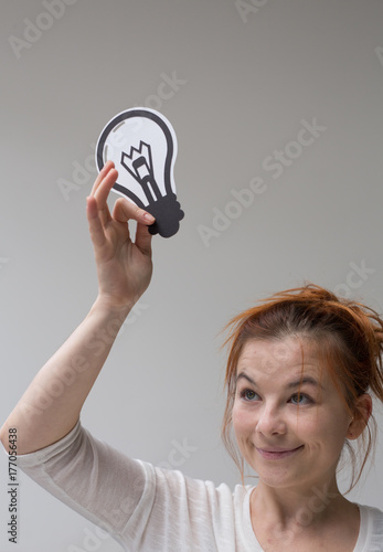 idee – junge frau