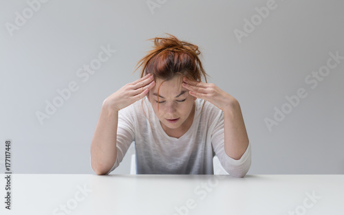 girl hard thinking