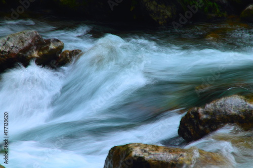 eau trouble sur la cascade