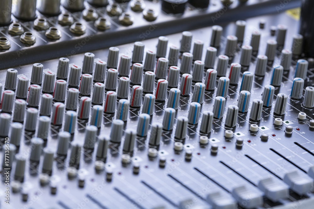 Musical Synthesizer Musical Synthesizer