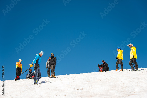 Learning to slip properly on a slope or glacier with an ice ax
