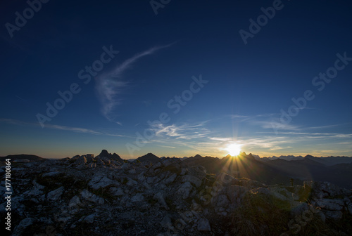 Himmel, Berge, Mountains, Sunrise, Sonnenaufgang, Blau, Wolken, Clouds, Sonne, Sun, 