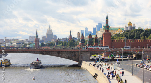 MOSCOW, RUSSIAN FEDERATION: View on river, the Stone bridge and the Kremlin, 15 September 2017