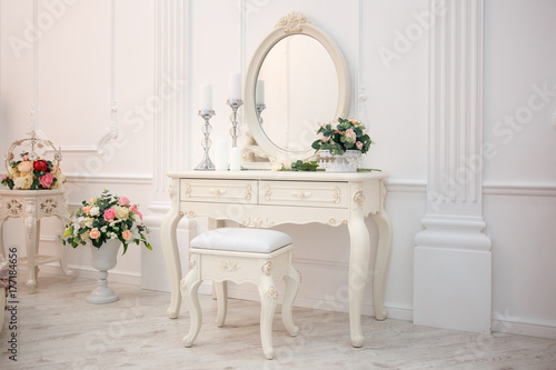 Fotografie Boudoir table