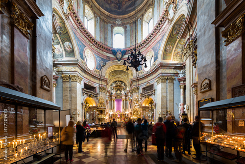 Fotografie, Obraz Visiting St. Peter's Church in Vienna, Austria’s capital