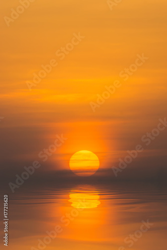 Fototapeta Naklejka Na Ścianę i Meble -  Sunset on the lake.