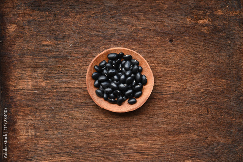 Black beans in wooden bowl 