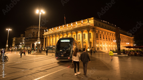 Wallpaper Mural Bordeaux bei Nacht Torontodigital.ca