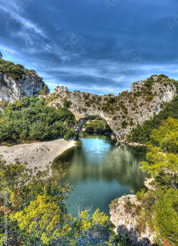 Pont d`Arc Natursteinbrücke in der Ardeche