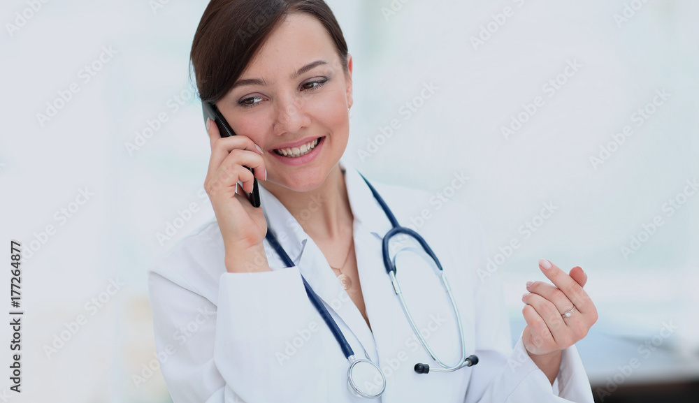 Doctor talking good news Doctor talking good news