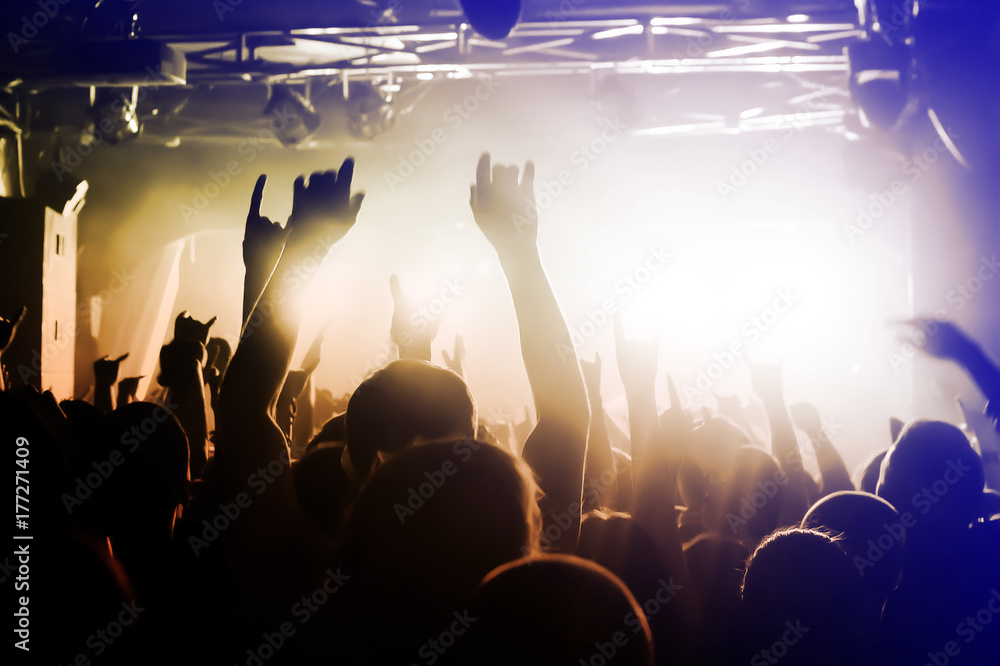 Crowd at concert and blurred stage lights - obrazy, fototapety, plakaty 