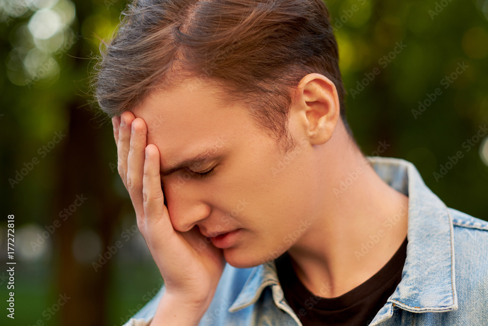 Men's stupid mistake. Regret guilt forget headache hangover concept