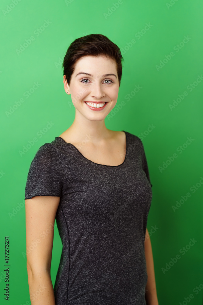 schöne junge frau mit kurzen haaren StockFoto Adobe Stock