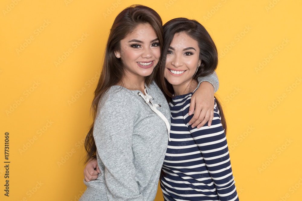 Female Teen Friends Female Teen Friends