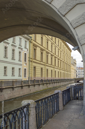St. Petersburg. Zimniaia kanavka  Winter canal 